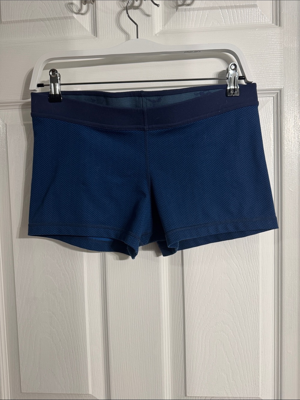 lululemon athletica Deep Navy Chevron Bike Shorts